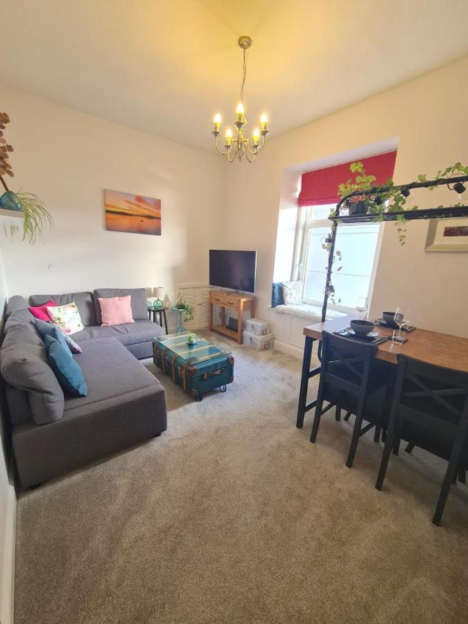 The Editor'S Choice, Oban Seafront Apartment Esterno foto